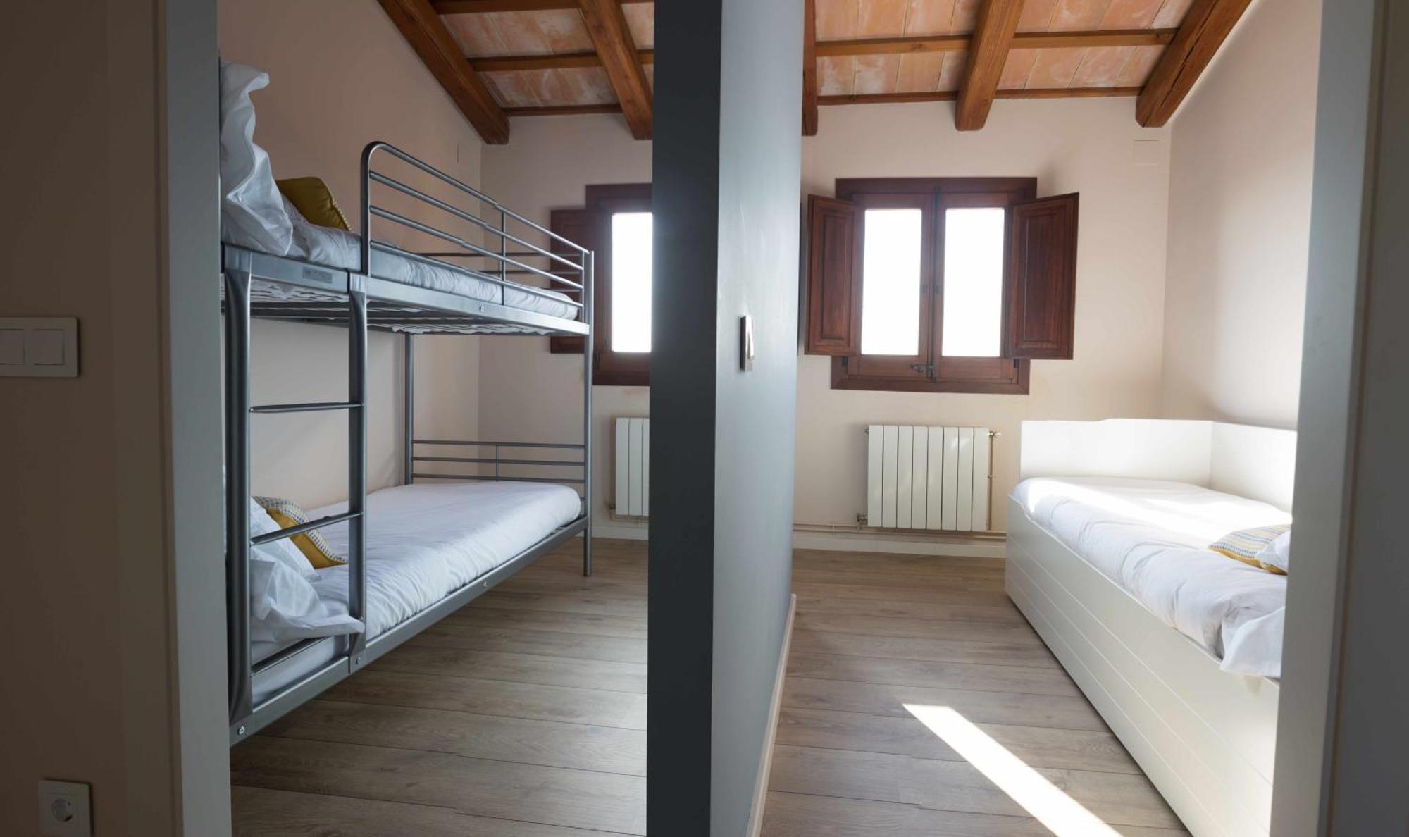Masia Les Apieres El Pla de Manlleu Extérieur photo